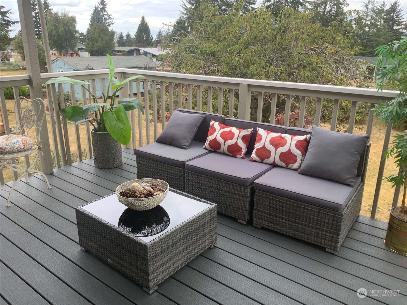1808 Edmonds Way Southeast Renton, WA 98058 - Photo 24 of 27 Gallery Image 24