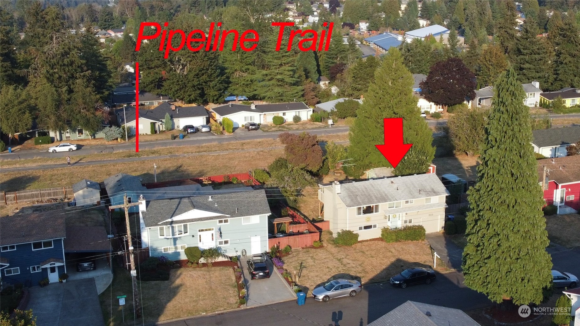 1808 Edmonds Way Southeast Renton, WA 98058 - Photo 4 of 27 Gallery Image 4