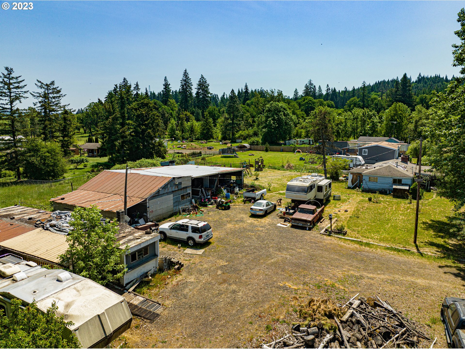 30188 Horseshoe Loop Lebanon, OR 97355 - Photo 6 of 19 Gallery Image 6