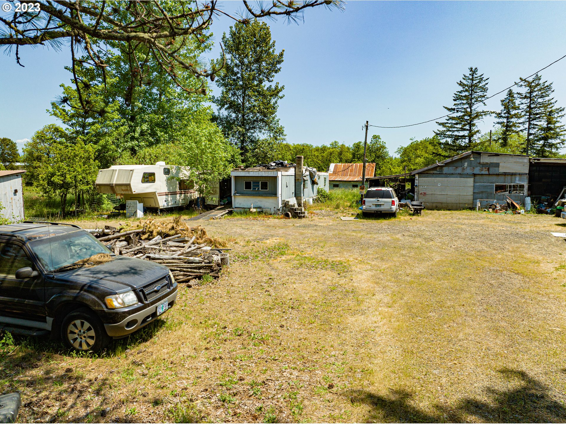 30188 Horseshoe Loop Lebanon, OR 97355 - Photo 8 of 19 Gallery Image 8