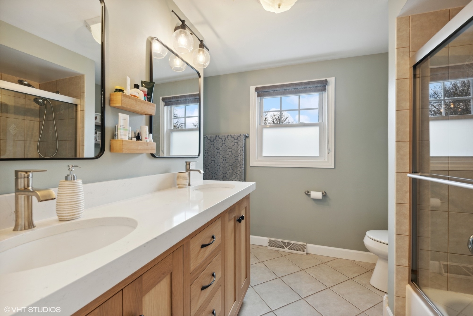 711 East Hackberry Drive Arlington Heights, IL 60004 - Photo 15 of 18