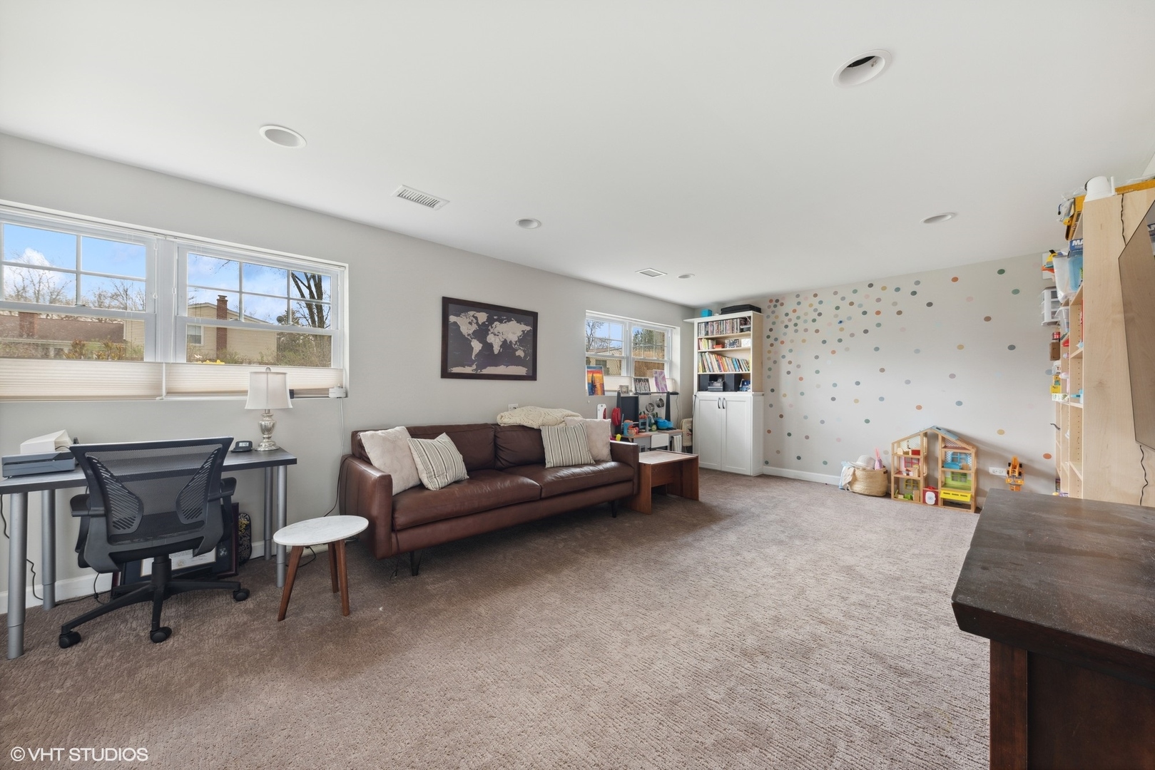 711 East Hackberry Drive Arlington Heights, IL 60004 - Photo 10 of 18