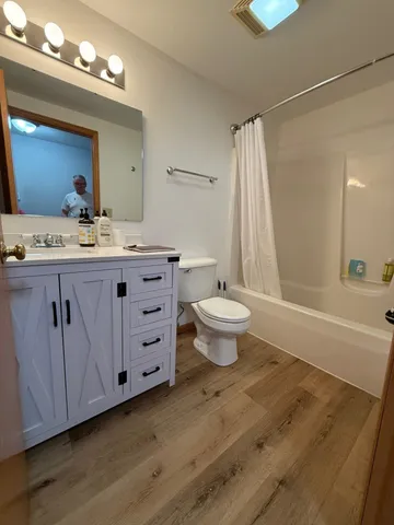 $525,900 | 219 Lincoln Avenue, Rio, WI 53960