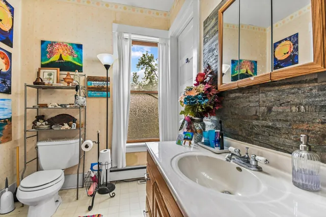 $525,900 | 219 Lincoln Avenue, Rio, WI 53960