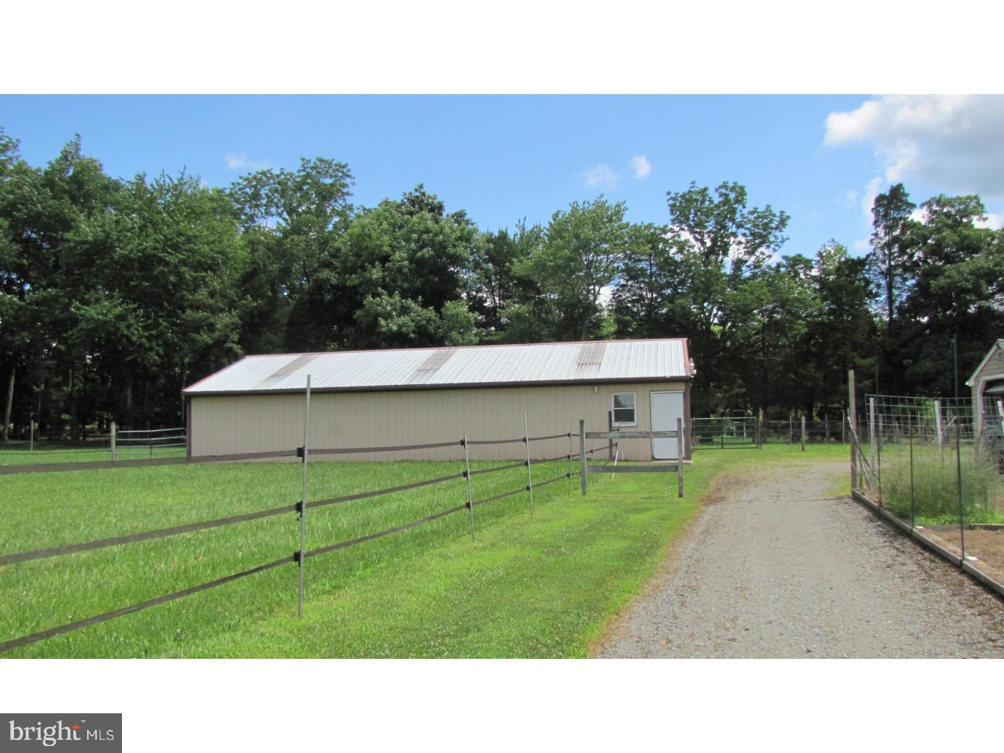 2131 Colflesh Road Perkiomenville, PA 18074 - Photo 18 of 25 Gallery Image 18