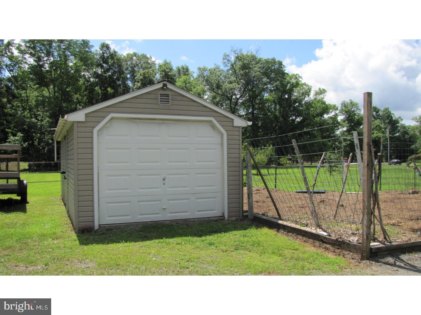 2131 Colflesh Road Perkiomenville, PA 18074 - Photo 21 of 25 Gallery Image 21
