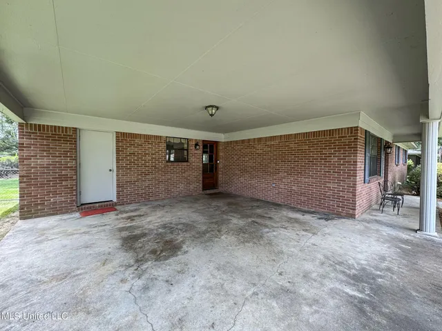 $342,000 | 208 Bruce Street, Batesville, MS 38606