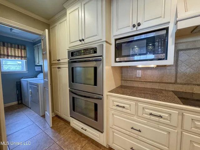 $342,000 | 208 Bruce Street, Batesville, MS 38606