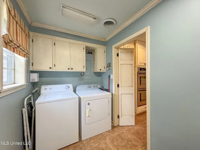 $342,000 | 208 Bruce Street, Batesville, MS 38606