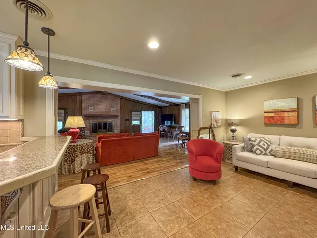 $342,000 | 208 Bruce Street, Batesville, MS 38606