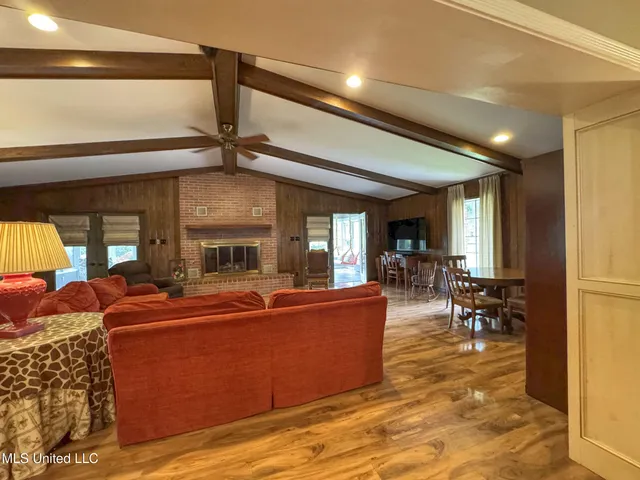 $342,000 | 208 Bruce Street, Batesville, MS 38606