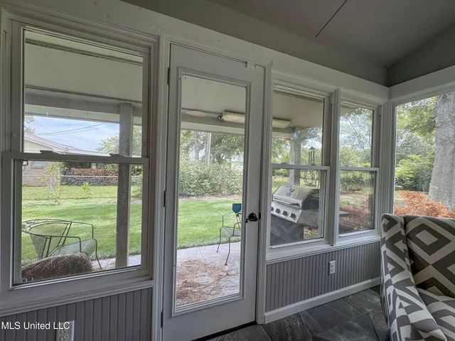 $342,000 | 208 Bruce Street, Batesville, MS 38606