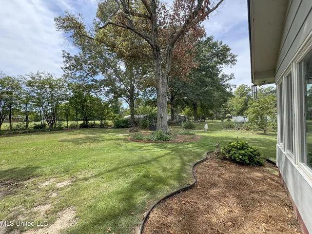 $342,000 | 208 Bruce Street, Batesville, MS 38606