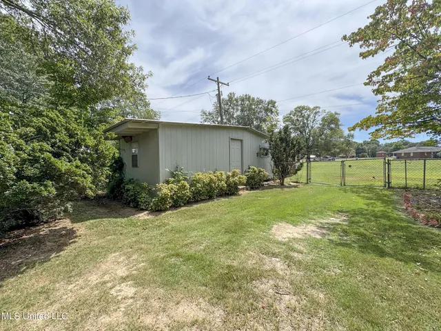 $342,000 | 208 Bruce Street, Batesville, MS 38606