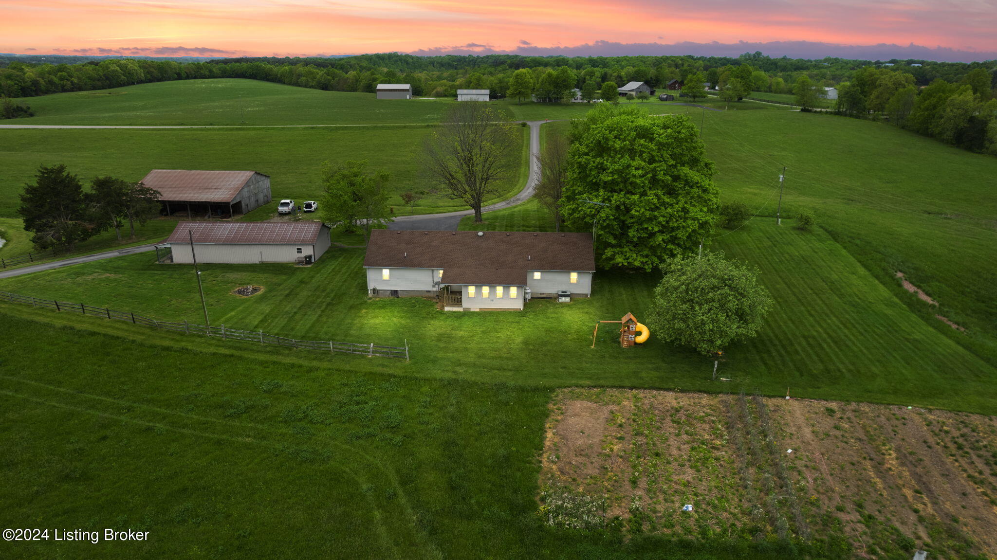 90 Cub Run Hollow Road Cub Run, KY 42729 - Photo 37 of 47 38-web-or-mls-DJI_0633 copy