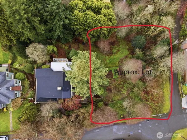 $350,000 | 11500 Durland Avenue Northeast, Seattle, WA 98125