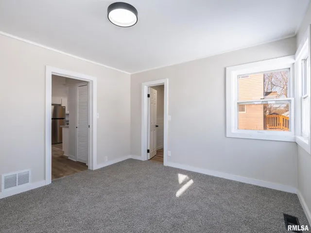 $132,500 | 206 South Bellevue Avenue, Peoria, IL 61604