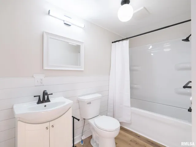 $132,500 | 206 South Bellevue Avenue, Peoria, IL 61604