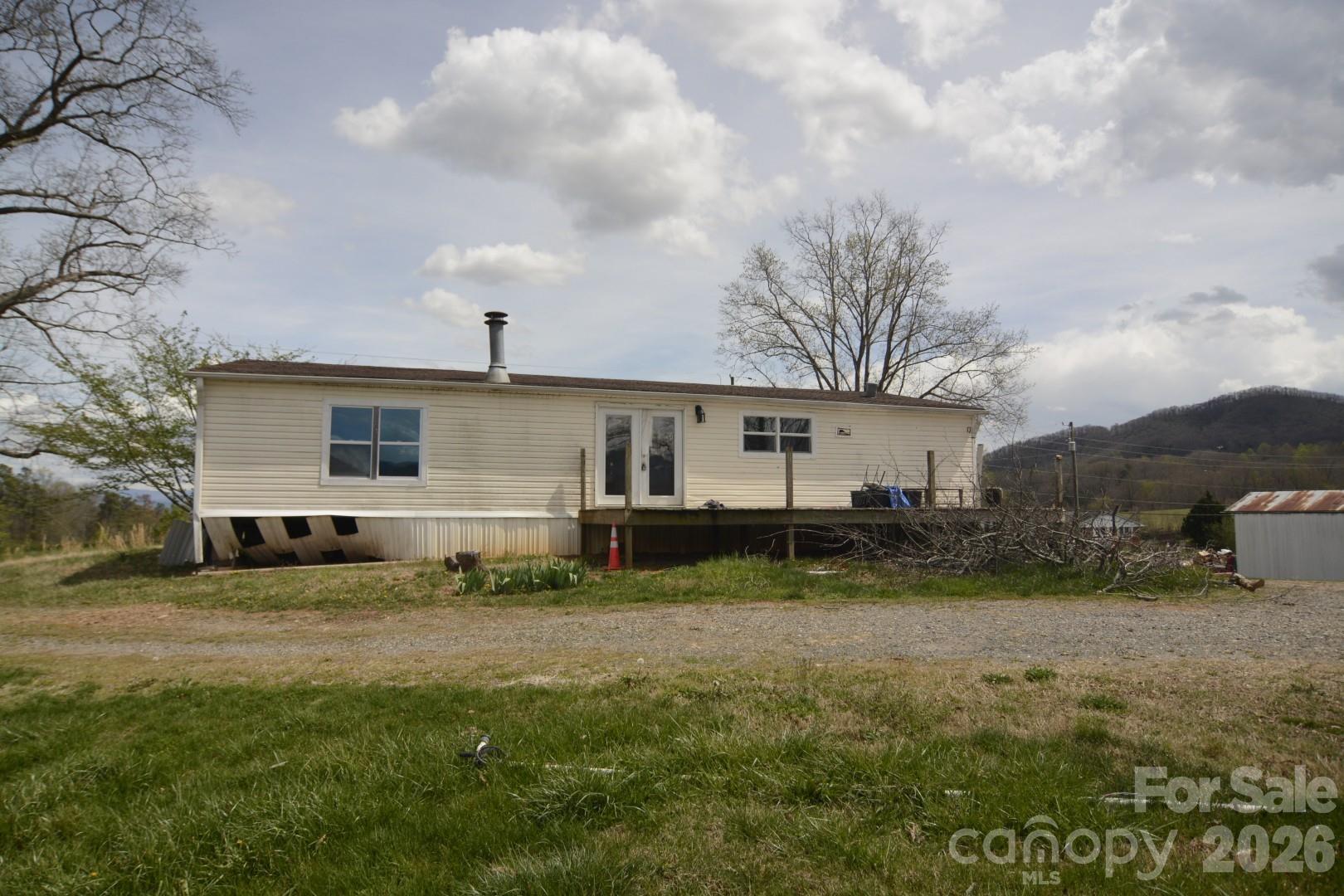 537 Old Newfound Road Leicester, NC 28748 - Photo 4 of 6