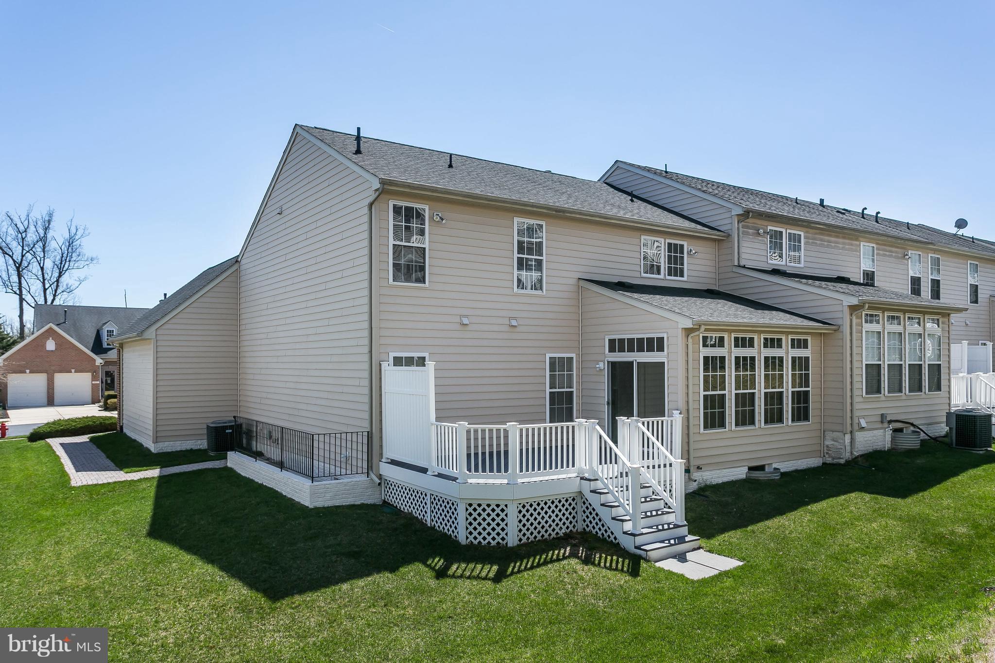 8522 Meadowsweet Road, Unit 8522 Baltimore, MD 21208 - Photo 28 of 30 Exterior (Rear)