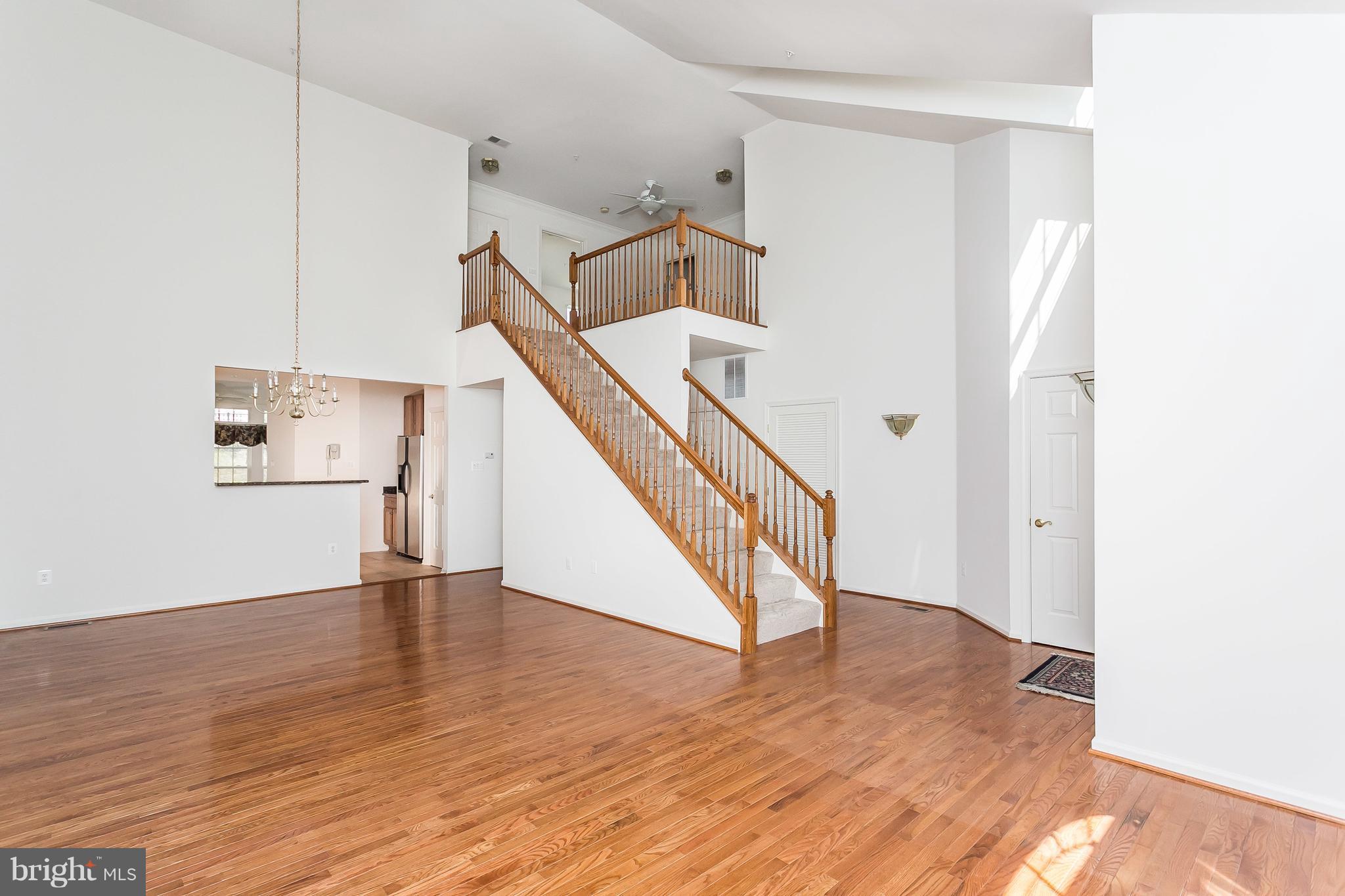 8522 Meadowsweet Road, Unit 8522 Baltimore, MD 21208 - Photo 4 of 30 Interior (General)