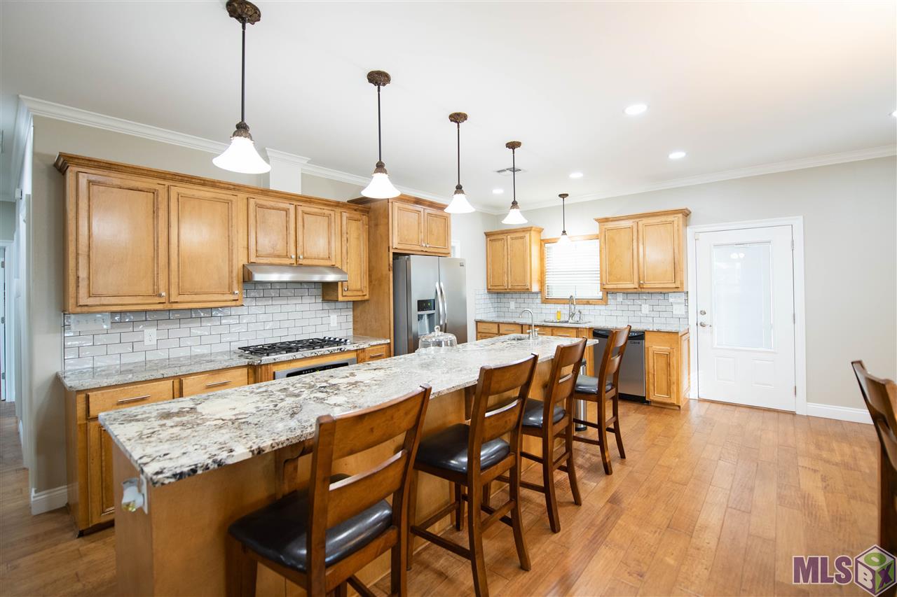 147 Crest Road Raceland, LA 70394 - Photo 4 of 30