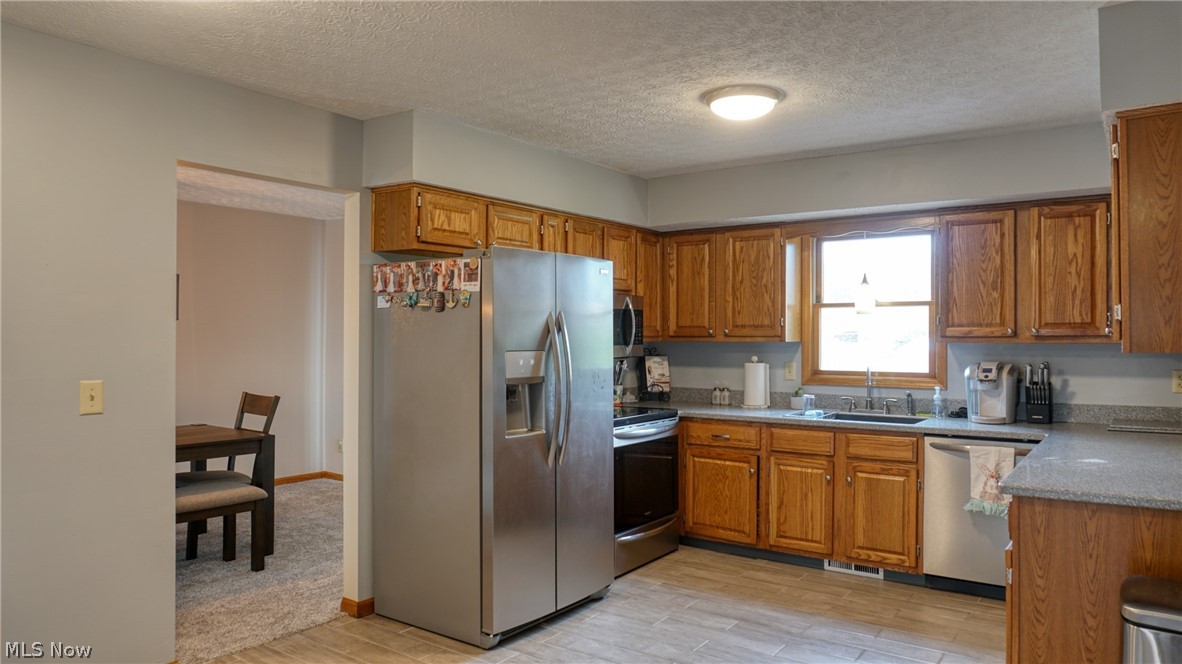 205 Barrington Ridge Road New Concord, OH 43762 - Photo 10 of 32