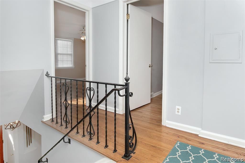 432 Roland Road Grosse Pointe Farms, MI 48236 - Photo 15 of 39