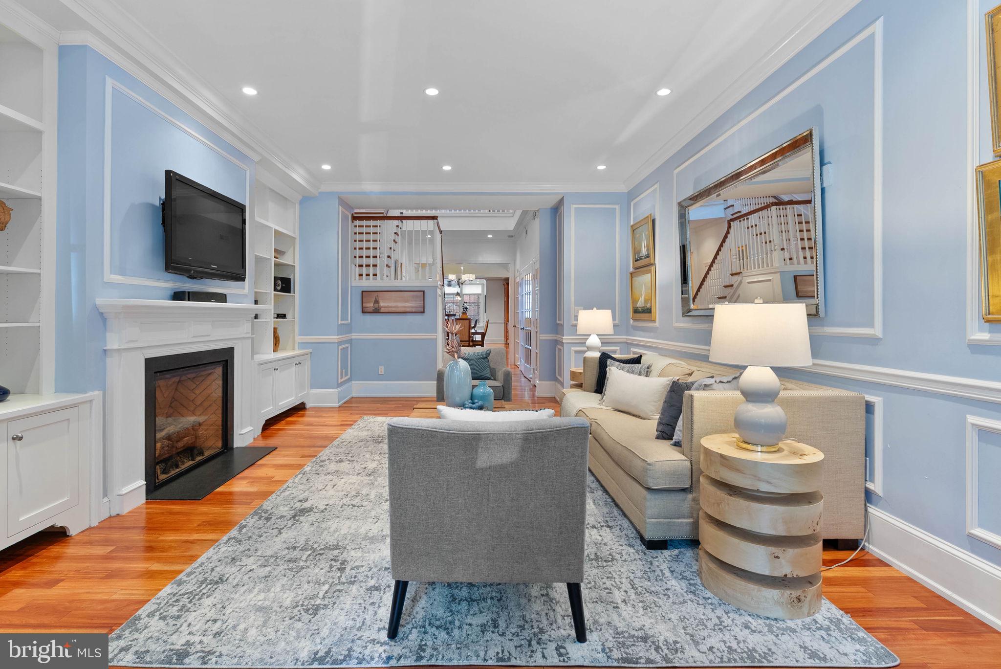 2019 Rittenhouse Square Philadelphia, PA 19103 - Photo 4 of 54 a living room with furniture fireplace and flat screen tv