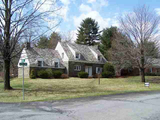 2344 Cayuga Road Niskayuna, NY 12309 - Photo 1 of 12 Photo 1