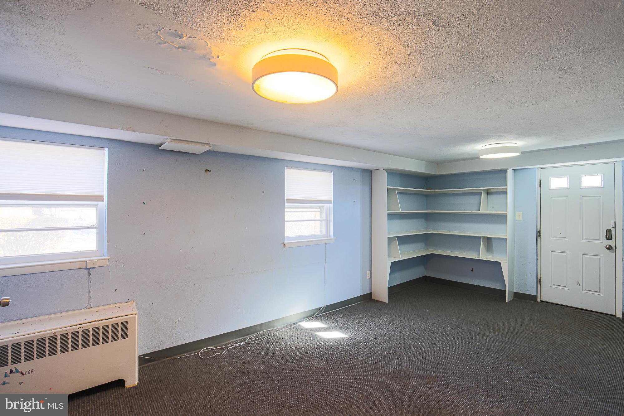 6605 Deancroft Road Baltimore, MD 21209 - Photo 11 of 31