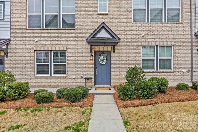 $610,000 | 314 Hastings Run Drive, Charlotte, NC 28211