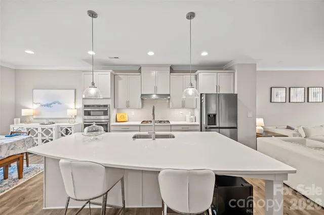 $610,000 | 314 Hastings Run Drive, Charlotte, NC 28211