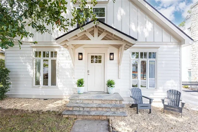 $5,000 | 433 Trabert Avenue Northwest, Atlanta, GA 30309