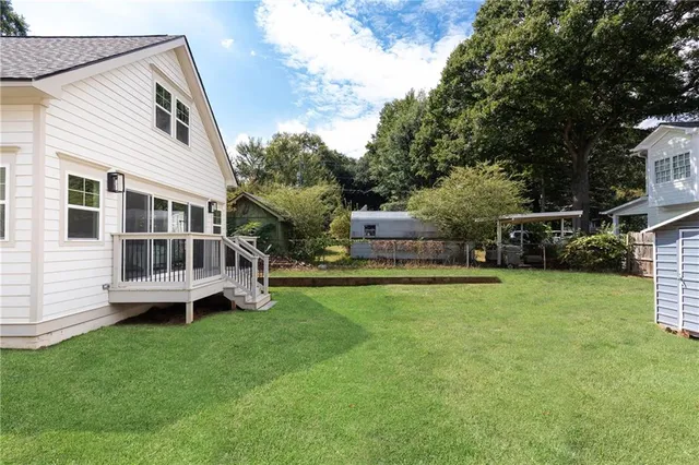 $5,000 | 433 Trabert Avenue Northwest, Atlanta, GA 30309