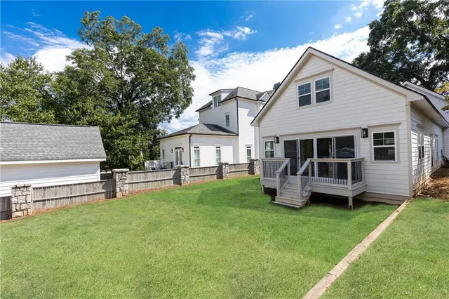 $5,000 | 433 Trabert Avenue Northwest, Atlanta, GA 30309