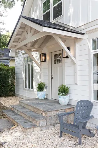 $5,000 | 433 Trabert Avenue Northwest, Atlanta, GA 30309