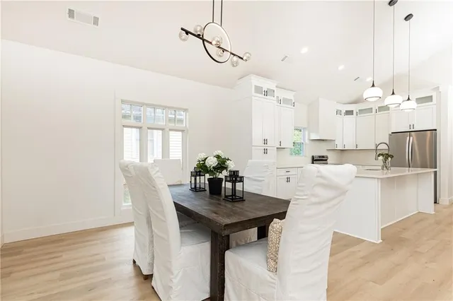 $5,000 | 433 Trabert Avenue Northwest, Atlanta, GA 30309