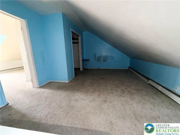 $189,999 | 613 West Allen Street, Allentown, PA 18102