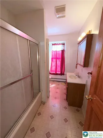 $189,999 | 613 West Allen Street, Allentown, PA 18102