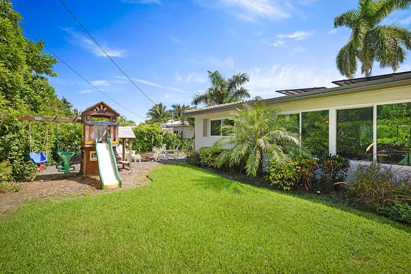 $4,200 | 441 Northeast 24th Street, Boca Raton, FL 33431