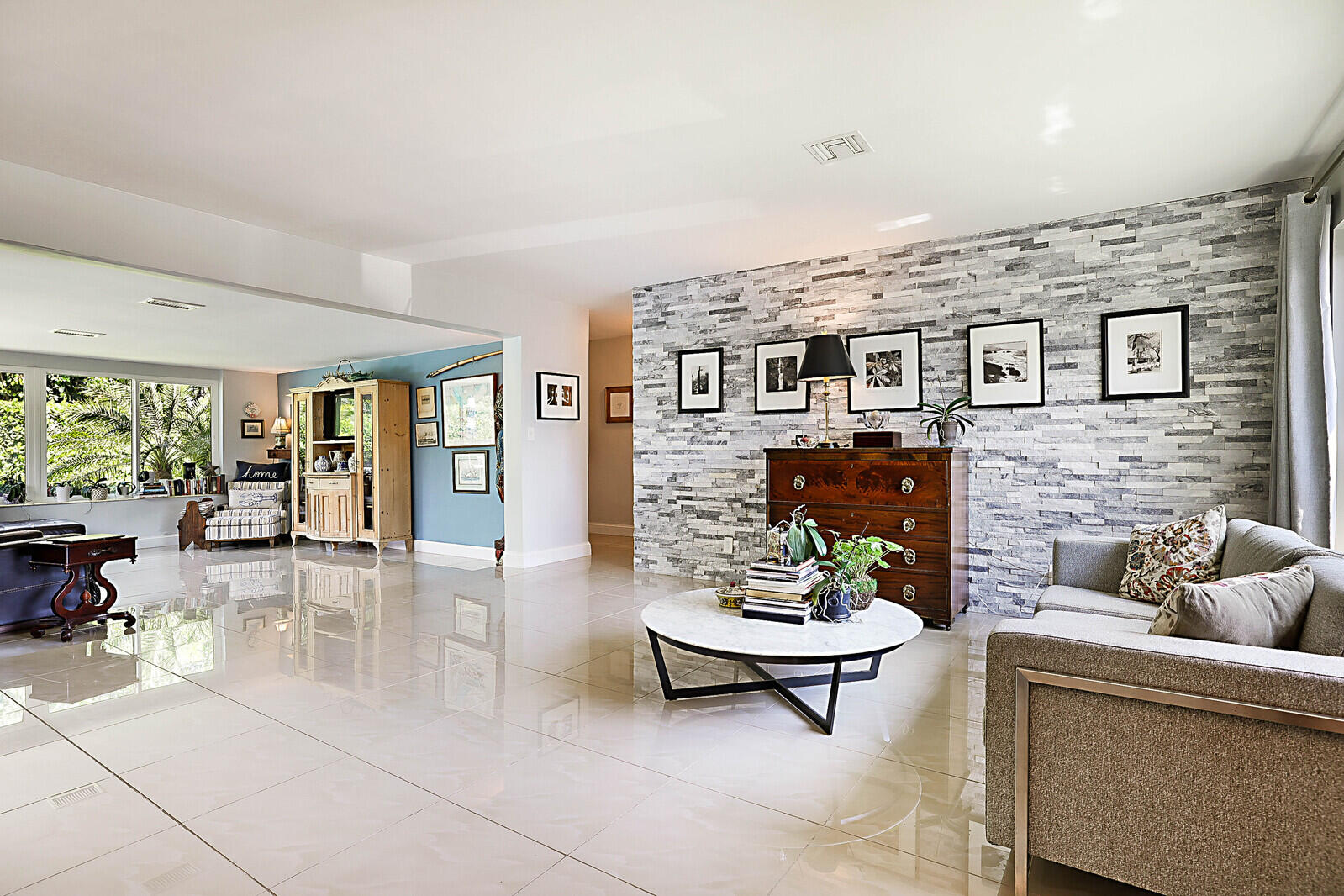 441 Northeast 24th Street Boca Raton, FL 33431 - Photo 5 of 41 05_441_NE_24th_St5_mls