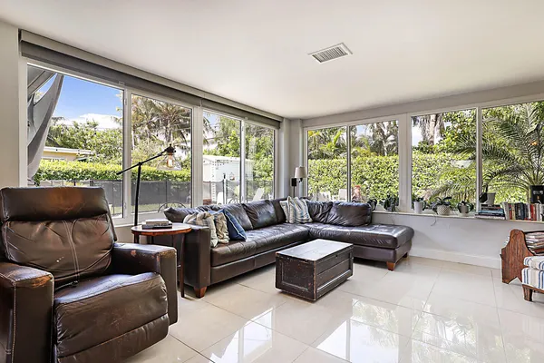 $4,200 | 441 Northeast 24th Street, Boca Raton, FL 33431