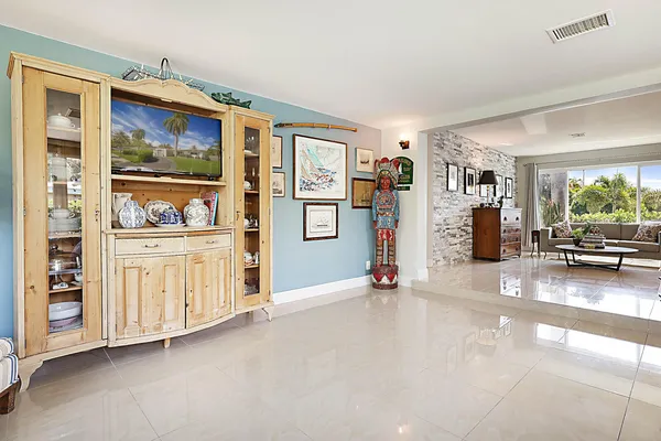 $4,200 | 441 Northeast 24th Street, Boca Raton, FL 33431