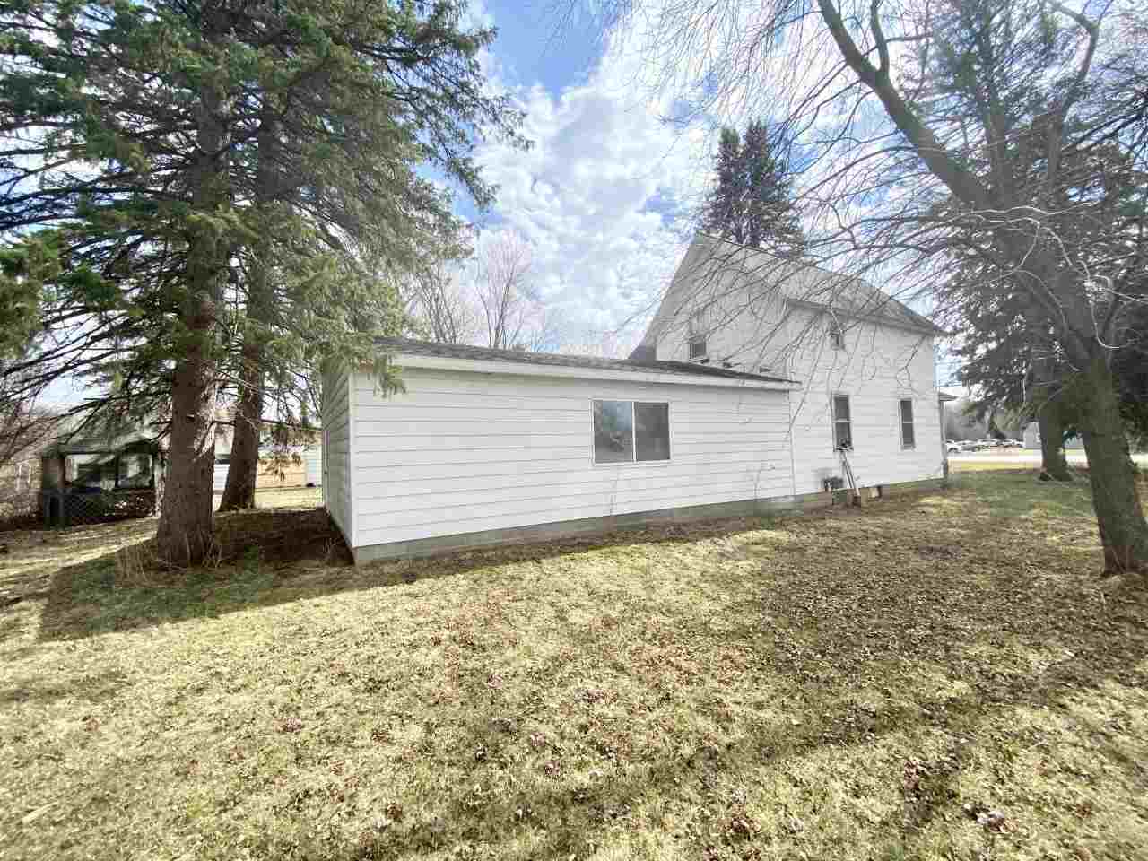 1886 West Monroe Road St. Louis, MI 48880 - Photo 14 of 17 1885402-13.JPG