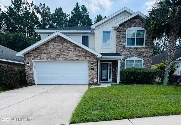 $2,100 | 5950 Round Table Road, Jacksonville, FL 32254