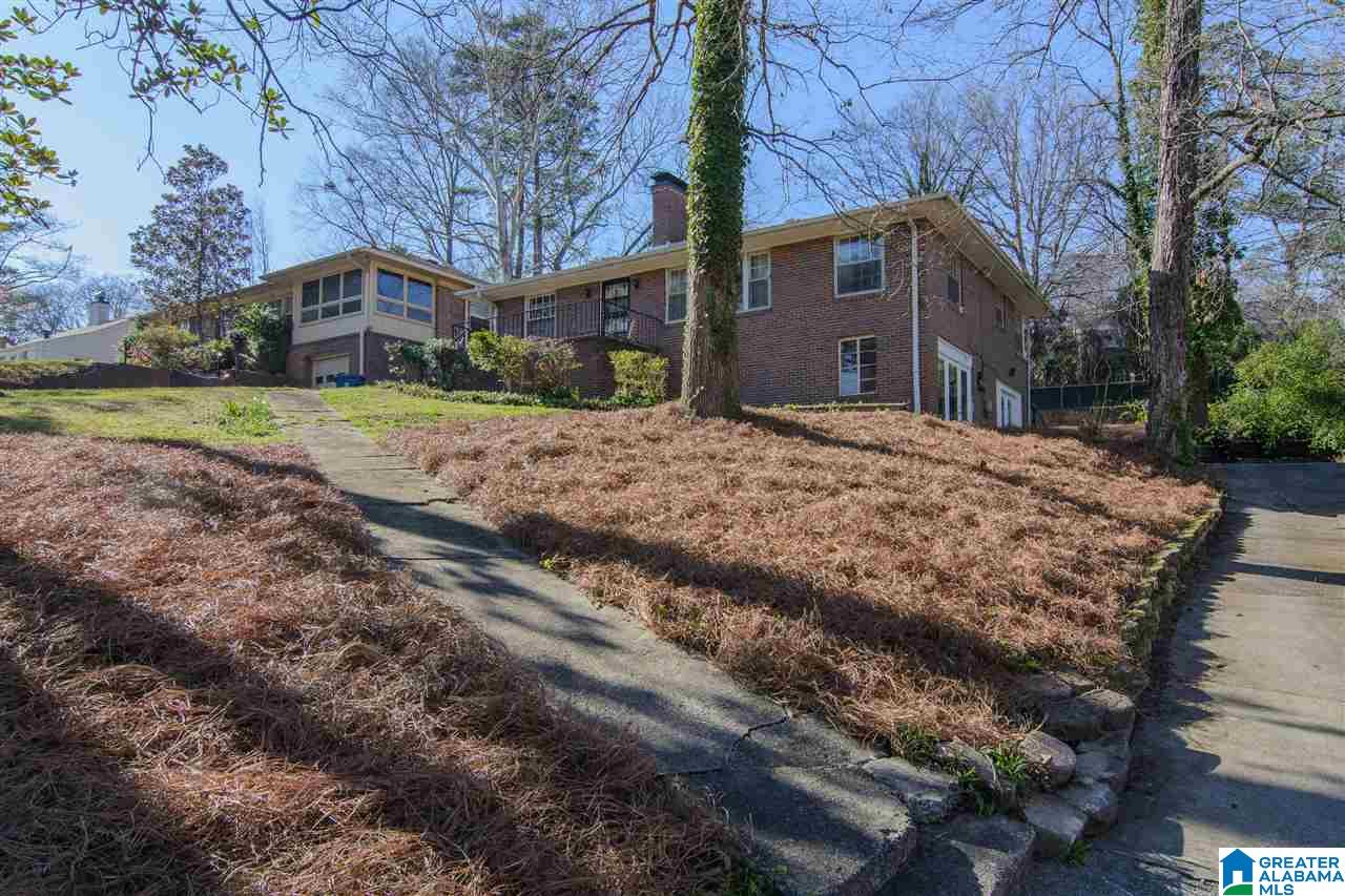 614 Warwick Road Birmingham, AL 35209 - Photo 3 of 30