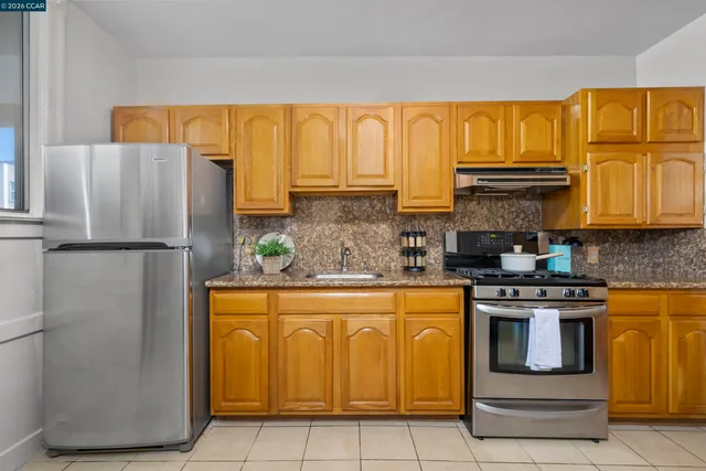 $1,100,000 | 168 Laura Street, San Francisco, CA 94112