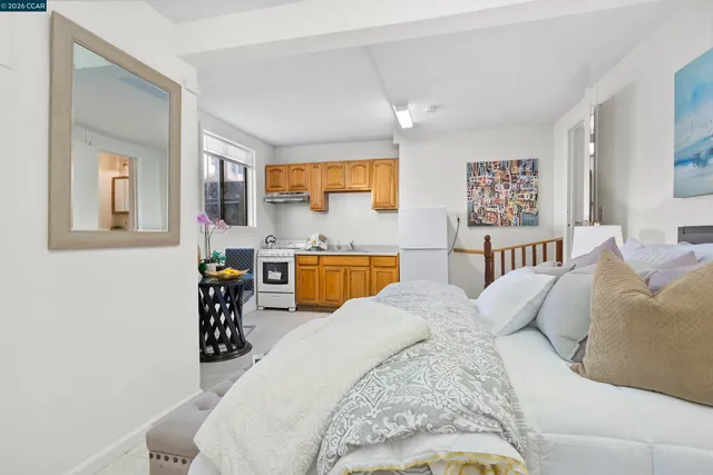 $1,100,000 | 168 Laura Street, San Francisco, CA 94112