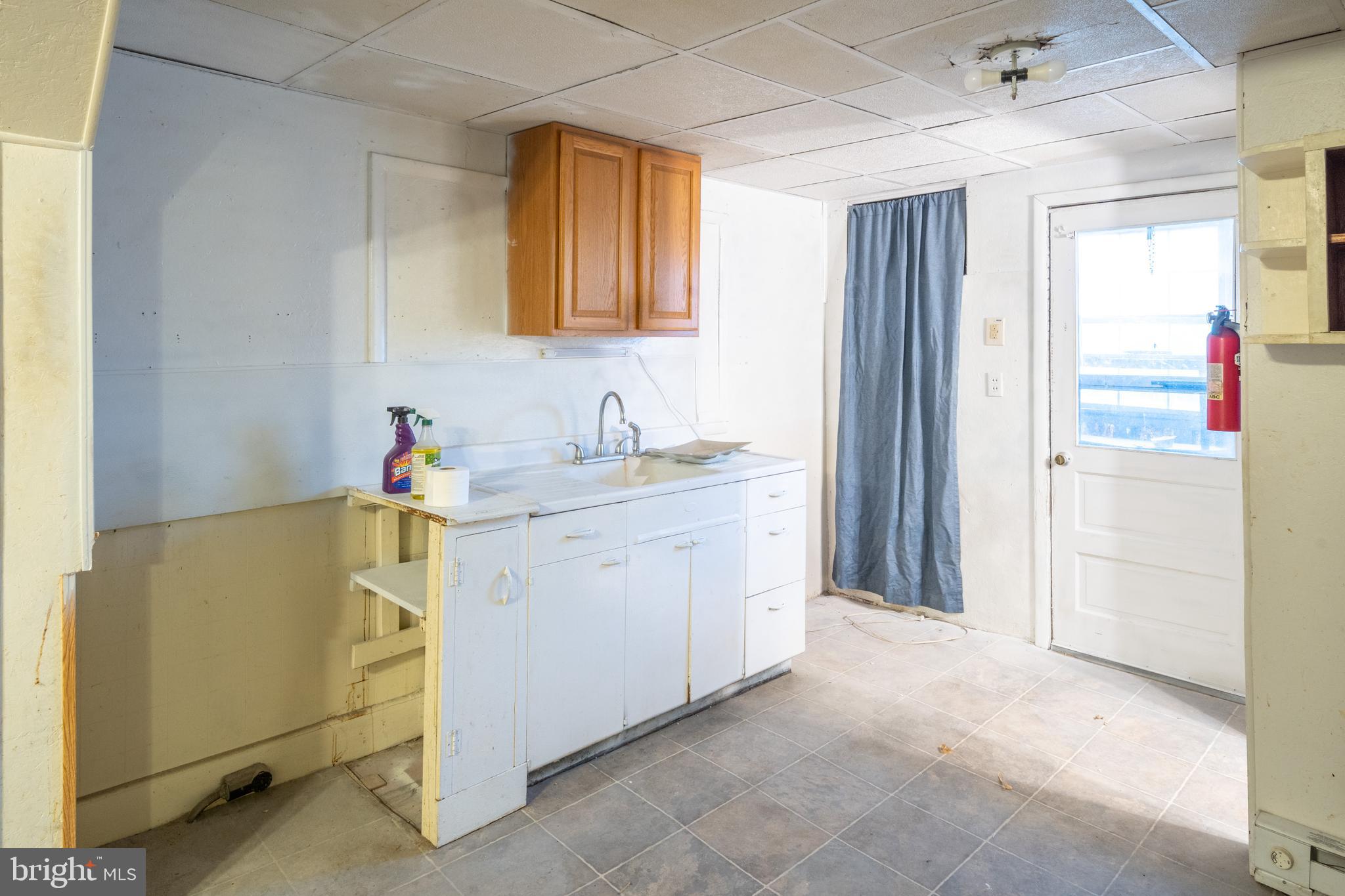 444 Lewis Street Minersville, PA 17954 - Photo 10 of 21